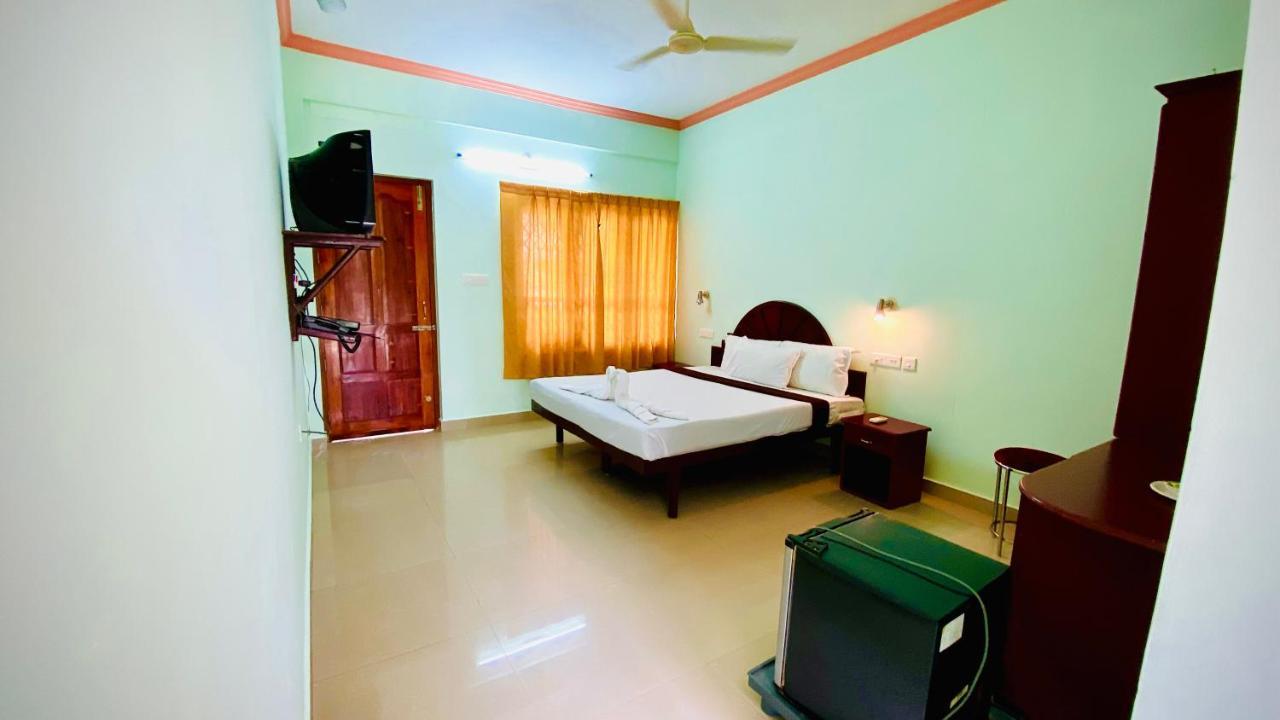 Packbag Comfort Bed & Breakfast Kovalam Exterior foto