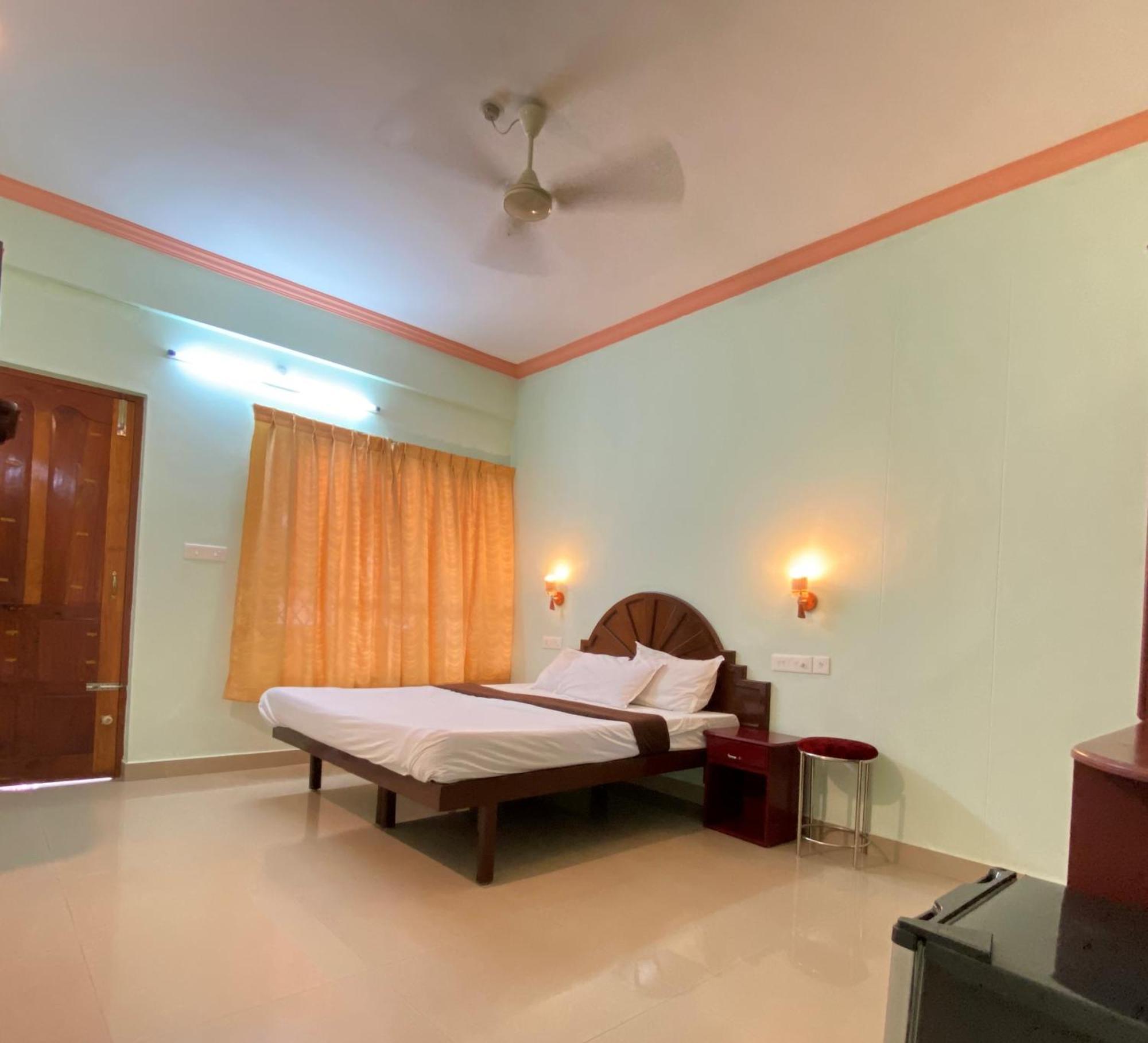 Packbag Comfort Bed & Breakfast Kovalam Exterior foto