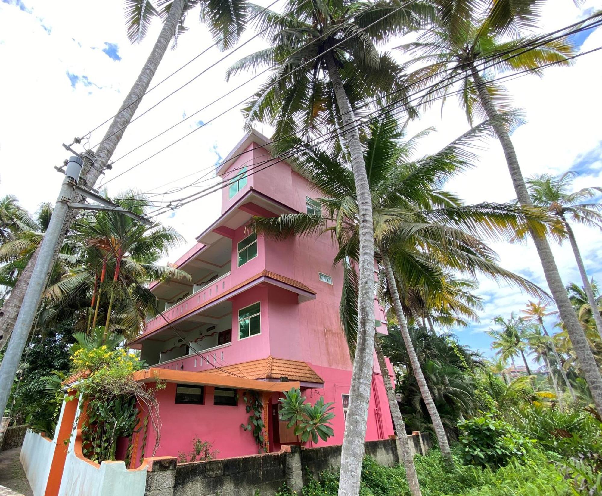 Packbag Comfort Bed & Breakfast Kovalam Exterior foto